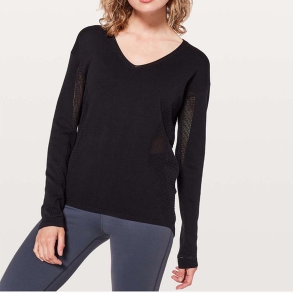 Lululemon Still Movement Sweater
Size: 6 | Color: Black | Condition: Good - Picture 1 of 8